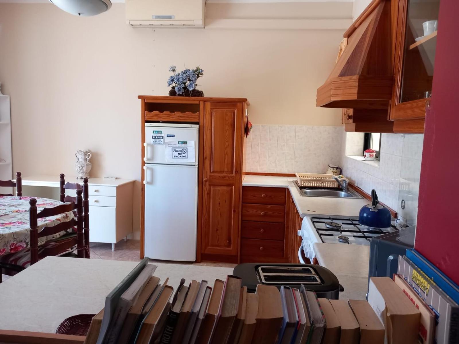 Spacious Apartment In Marsalforn, Gozo Eksteriør bilde